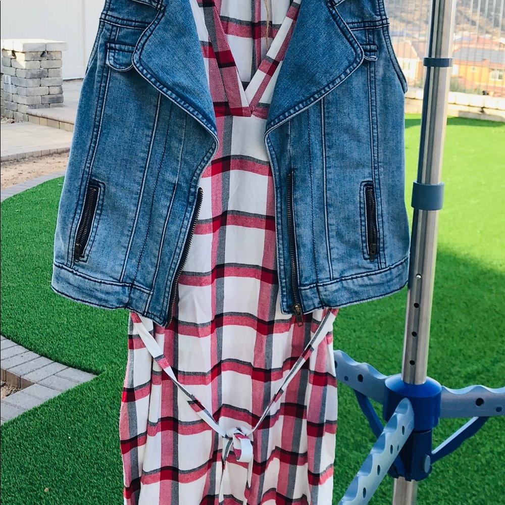 Dress - Picture 4 of 4